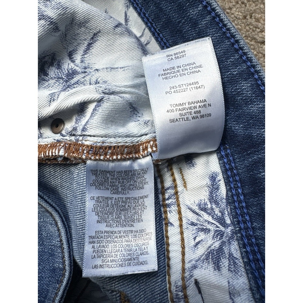 Tommy Bahama Indigo Palms Blue Jeans Men's 42x30 Classic Fit Light Washed Denim - Picture 6 of 10